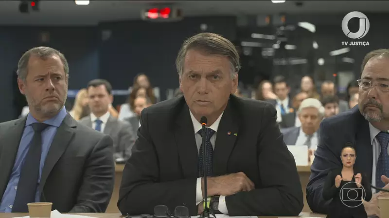 Bolsonaro admite conversas com militares sobre contestação eleitoral na Constituição