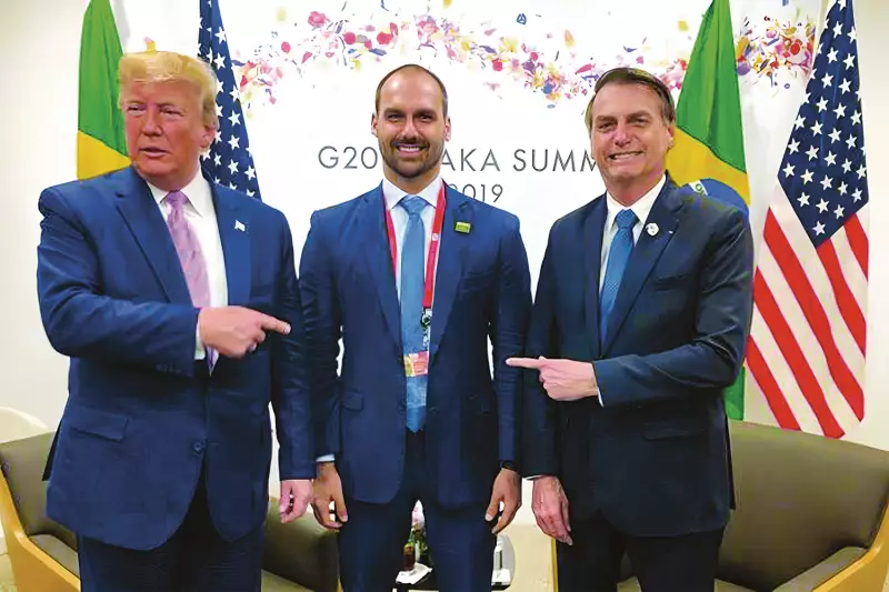 Bolsonaro afirma ter enviado R$ 2 milhões para Eduardo nos EUA: entenda o caso