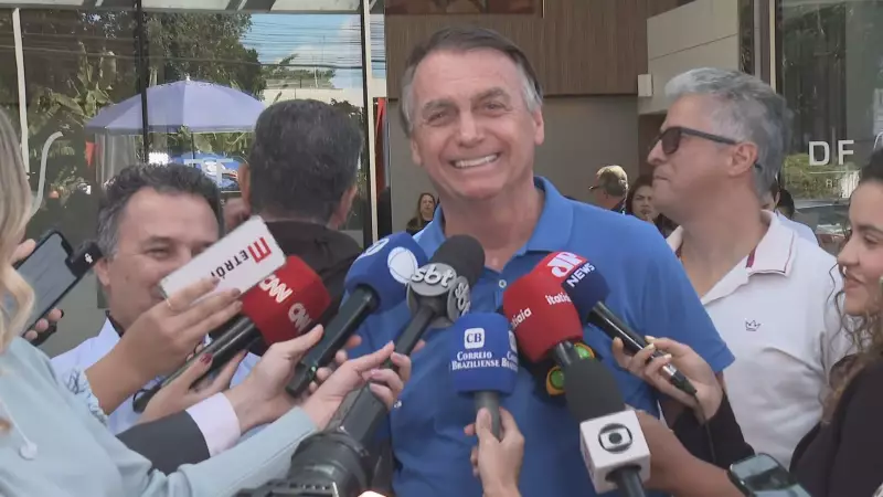Bolsonaro apresenta princípio de pneumonia: médico recomenda reduzir agenda