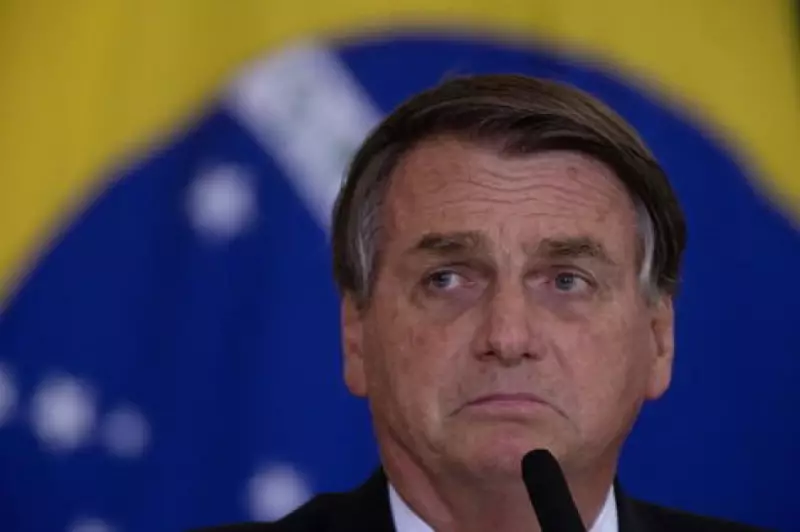 Bolsonaro depõe à PF sobre articulações do filho Eduardo nos EUA para obstruir investigação de golpe