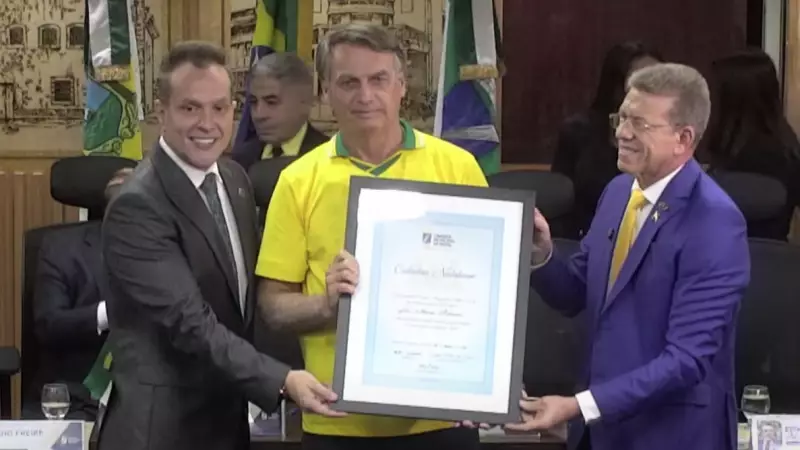 Bolsonaro nega plano de golpe e afirma desejo de retornar à Presidência