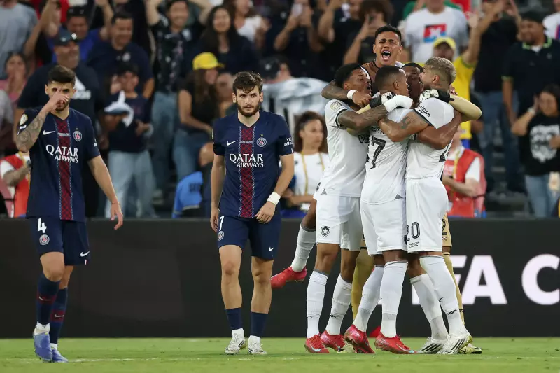Botafogo vence o PSG e imprensa internacional destaca feito histórico