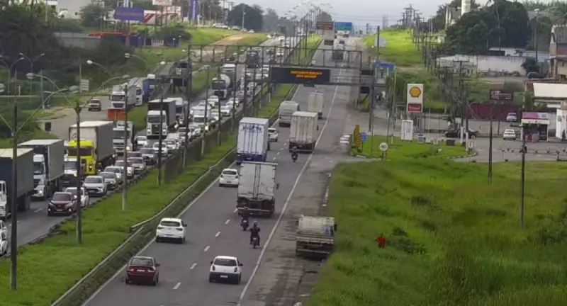 BR-324: Movimento intenso e lentidão durante o São João na Bahia
