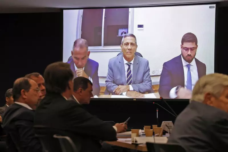Braga Netto afirma estar preso e Moraes rebate: "Fui eu quem decretou"