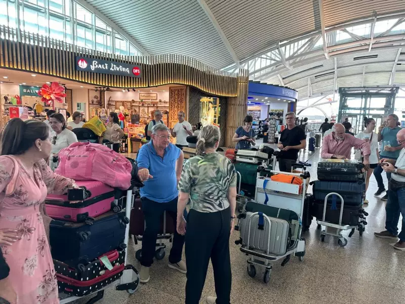 Brasileiros presos na Indonésia há 3 dias após cancelamento de voo para o Catar