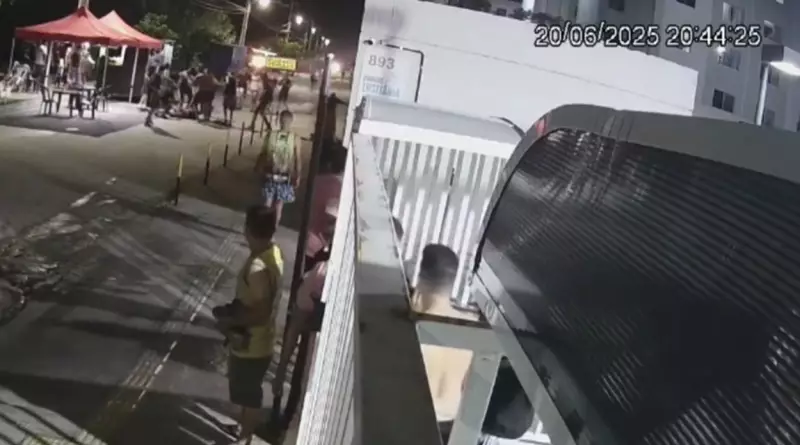 Briga de gangues termina com invasão de condomínio e agressões no Grande Recife; veja vídeo