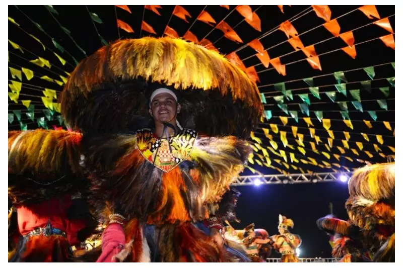 Bumba Meu Boi, Novilho Branco e Boi da Maioba animam o Arraial do IPEM em São João