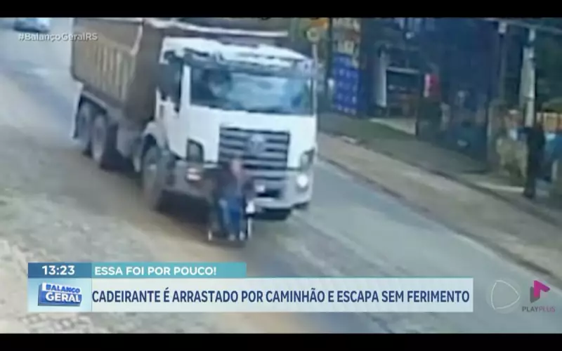 Cadeirante tem sorte incrível após ser arrastado por caminhão em Porto Alegre e sair ileso