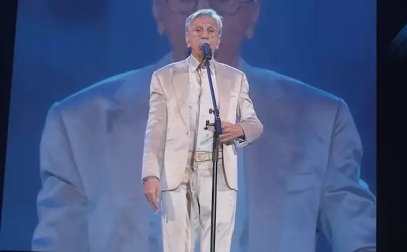 Caetano Veloso revela qual música não recebe aplausos em seus shows: 'Única sem reação entusiasmada'