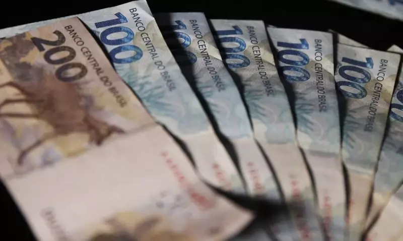 Caixa libera abono salarial para nascidos em julho e agosto: saiba como receber