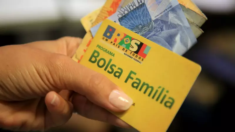 Caixa paga Bolsa Família para beneficiários com NIS final 9: confira datas