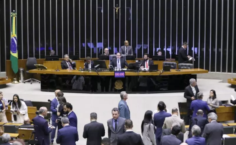 Câmara acelera votação para derrubar aumento do IOF: entenda o impacto no seu bolso