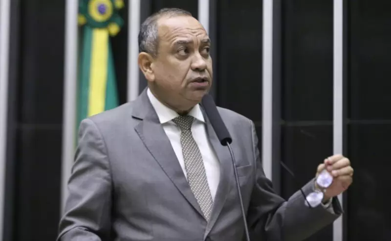 Câmara aprova aumento de penas para posse ou porte de armas proibidas: entenda as mudanças
