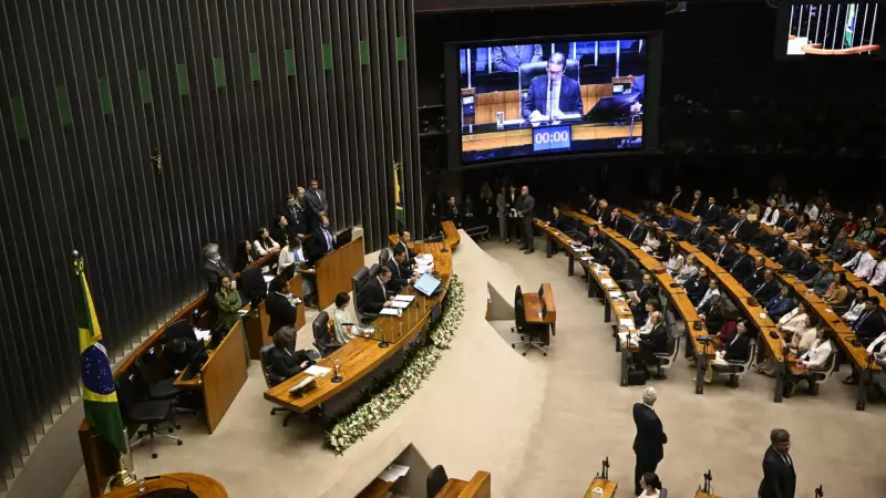 Câmara aprova urgência para suspender decreto do IOF: entenda os impactos