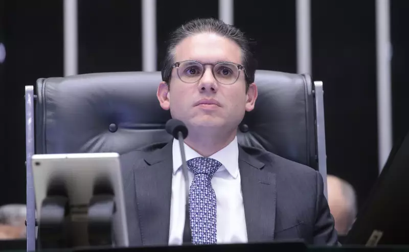 Câmara vota hoje projeto que revoga aumento do IOF: entenda os impactos