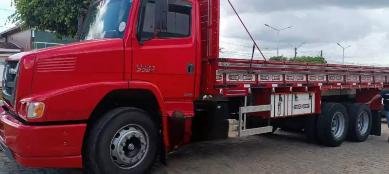 Caminhoneiro é sequestrado em Pernambuco, levado a canavial e obrigado a fazer PIX para bandidos