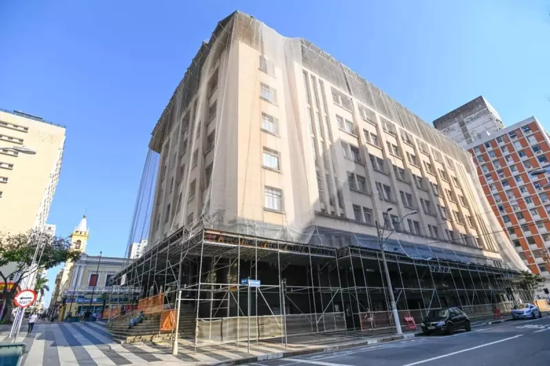 Campinas inicia retirada de telas e andaimes do Palácio da Cidade: veja detalhes