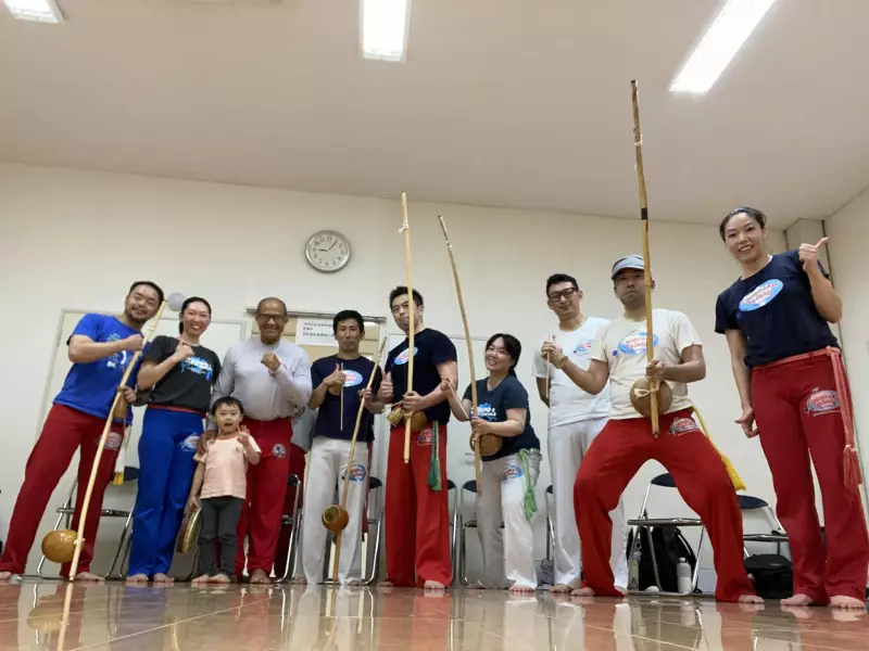 Capoeira de Salvador conquista o mundo: associação tem filiais em sete países
