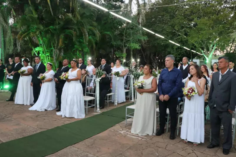 Casamento Comunitário em Tupã: Emoção e Alegria Marcam o Dia dos Noivos