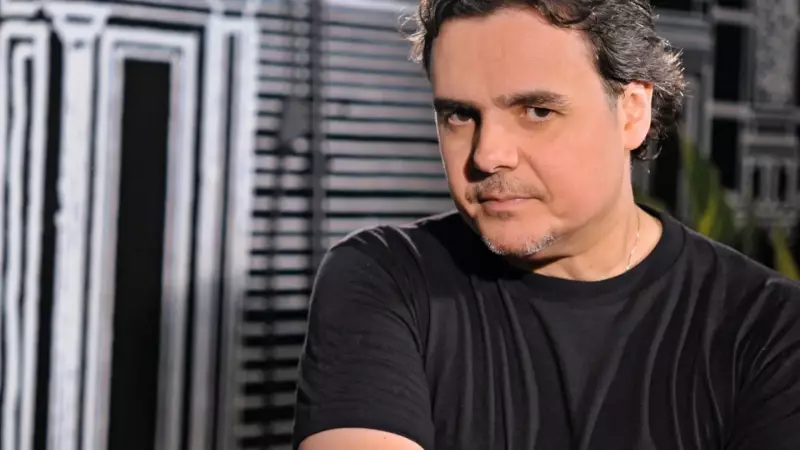 Cássio Gabus Mendes desmente críticas ao 'Vale Tudo' nas redes sociais