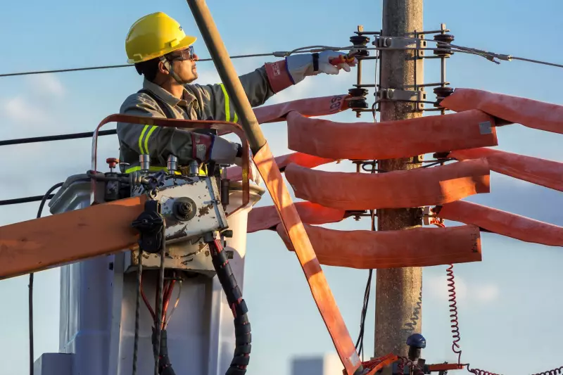 Cemig abre 150 vagas para eletricistas em MG com salário de R$ 4,3 mil