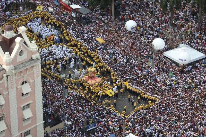 Censo revela: brasileiros praticam a fé de múltiplas formas e tradições