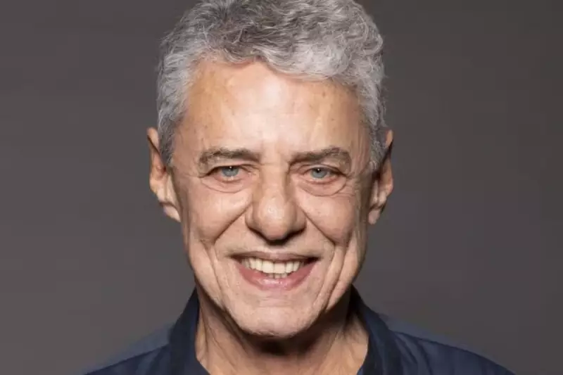 Chico Buarque passa por cirurgia no Rio de Janeiro: saiba detalhes