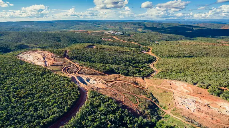 China intensifica busca por minerais estratégicos no Brasil em investimento bilionário