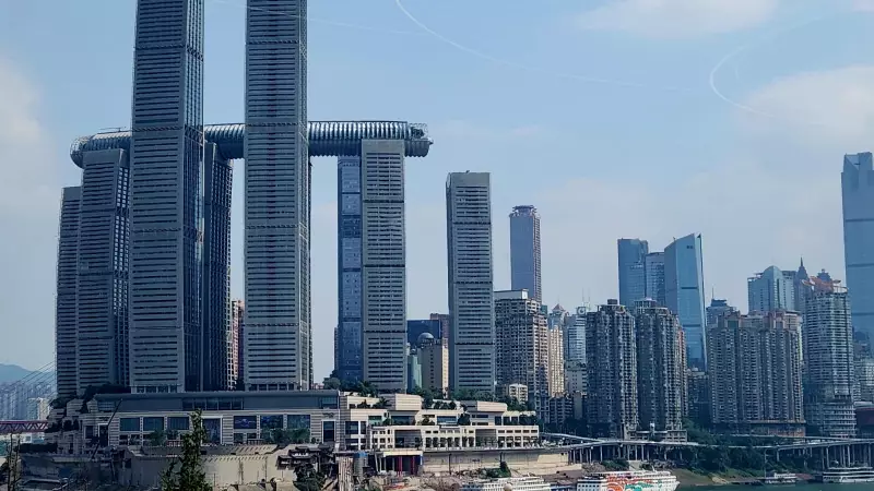 Chongqing: O coração da Nova Rota da Seda de Xi Jinping e seu impacto global