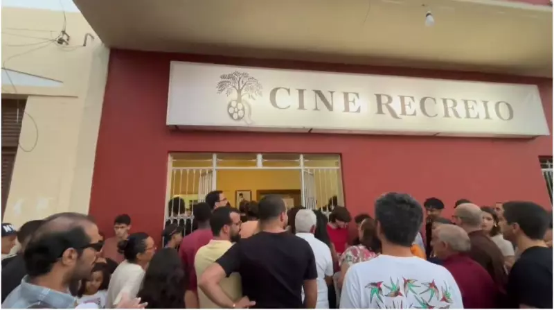 Cinema de rua renasce em Floresta após 10 anos fechado: Cine Recreio reabre com programação especial