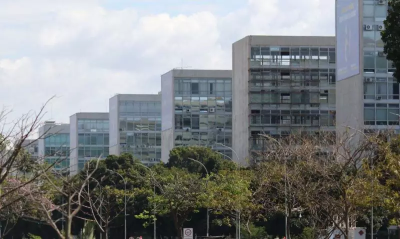 CNU 2025: FGV organiza concurso com 36 mil vagas e edital em julho