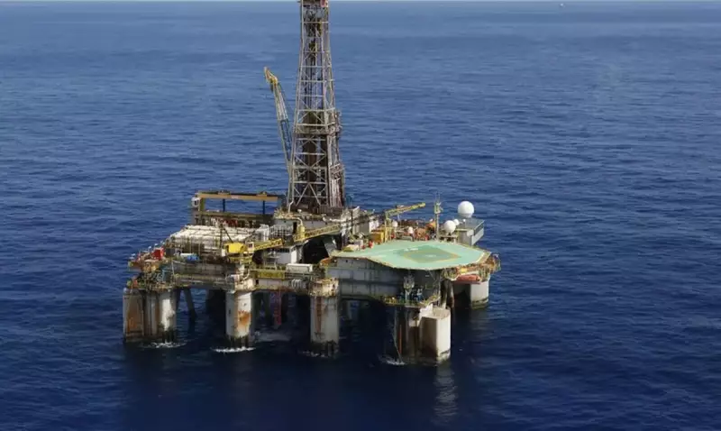 Comissão do Congresso aprova fundo do pré-sal sem tarifa social de energia: entenda os impactos