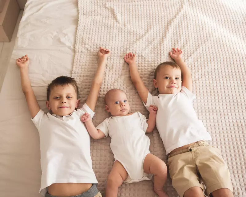 Como a ordem de nascimento influencia sua personalidade: descubra o impacto de ser o filho mais velho, do meio ou mais novo