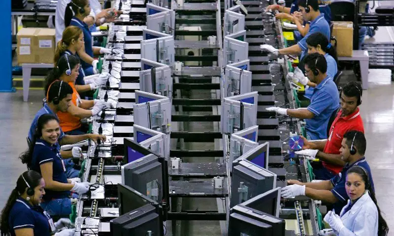 Confiança dos empresários da indústria cai novamente em junho: o que isso significa para a economia?