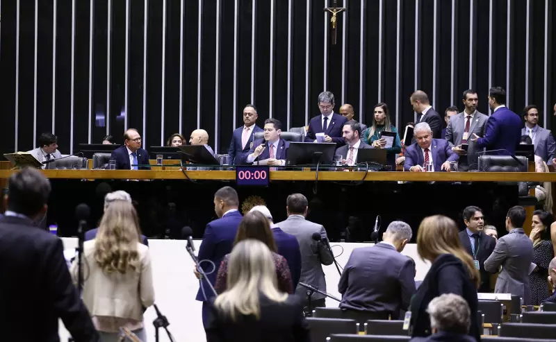Congresso derruba veto e isenta fundos de investimento do IVA: agro comemora