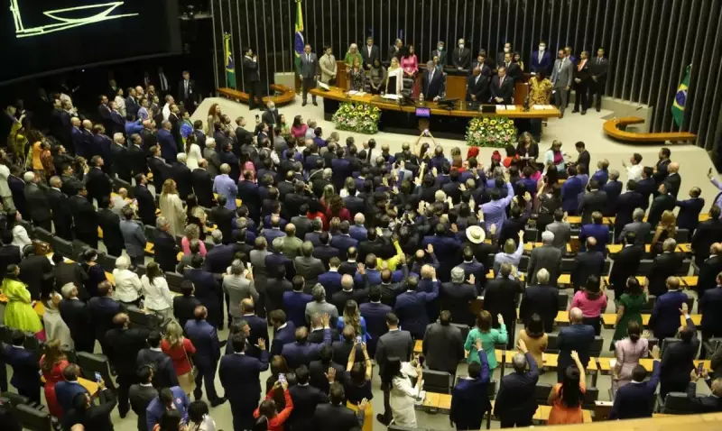 Congresso Nacional aprova 18 novas cadeiras para deputados: entenda o impacto político e econômico