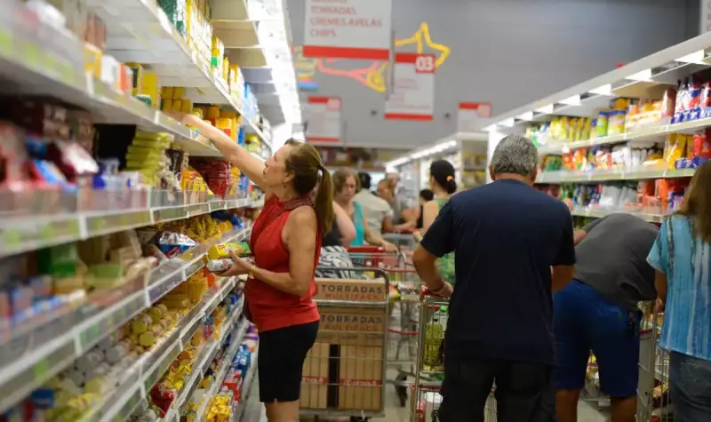 Consumo nas casas brasileiras aumenta 20,4% em maio, aponta Associação de Supermercados