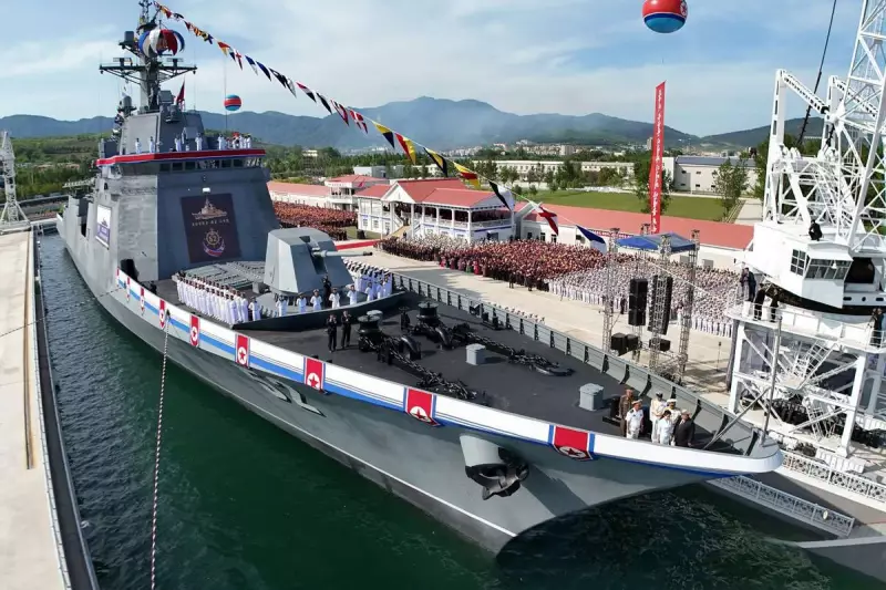 Coreia do Norte lança navio de guerra após tentativa fracassada: tensão aumenta