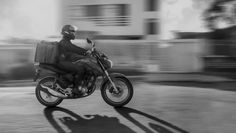 Crédito consignado para motoristas e entregadores por app pode beneficiar 2 milhões no Brasil