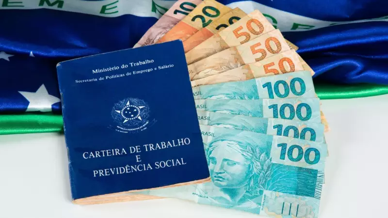 Crédito do Trabalhador ou Saque-Aniversário do FGTS: Qual a Melhor Opção para o Seu Bolso?