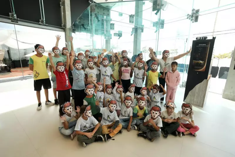 Crianças em vulnerabilidade social vivem dia inesquecível em visita ao Espaço Senna em SC