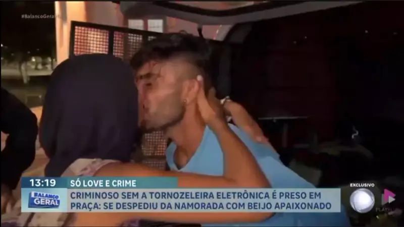 Criminoso é preso em praça e se despede da namorada com beijo apaixonado em cena dramática