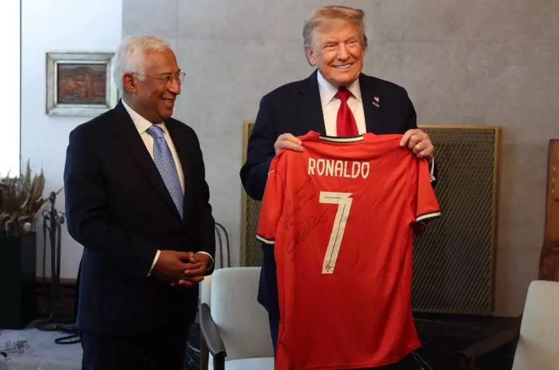 Cristiano Ronaldo envia camisa autografada para Donald Trump: entenda o motivo por trás do gesto