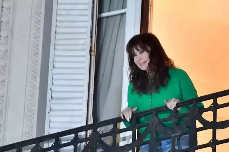 Cristina Kirchner é condenada a usar tornozeleira eletrônica: entenda o caso