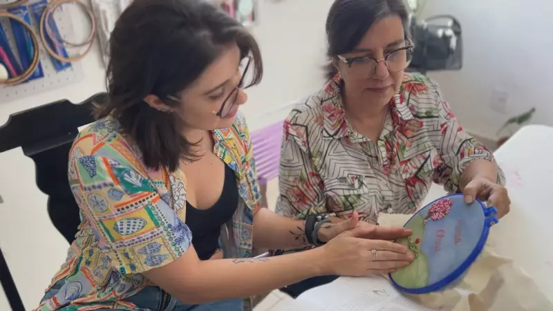 Crochê, bordado e doces caseiros: hobbies analógicos conquistam o interior de SP