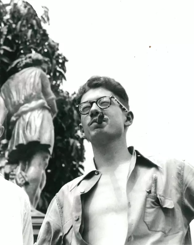 Dalton Trevisan: 100 anos do 'Vampiro de Curitiba' e seu legado literário imperdível