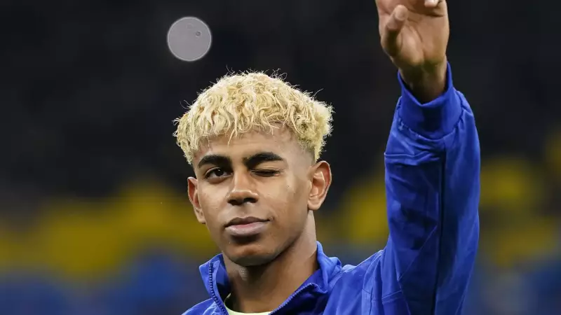 Dani Alves manda recado a Lamine Yamal: "Cuidado com a noite"