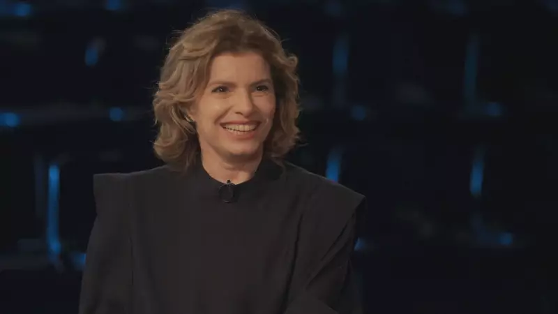 Débora Bloch brilha como Odete Roitman e resgata raízes teatrais no remake de 'Vale Tudo'