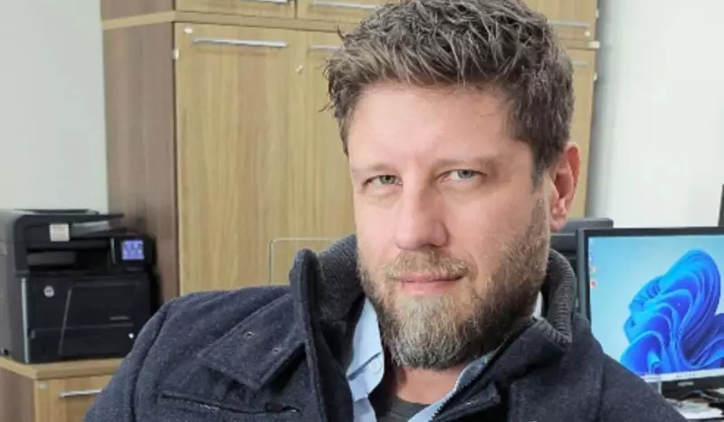 Deputado solta "obrigado pelo 69" e deixa seguidores intrigados nas redes sociais