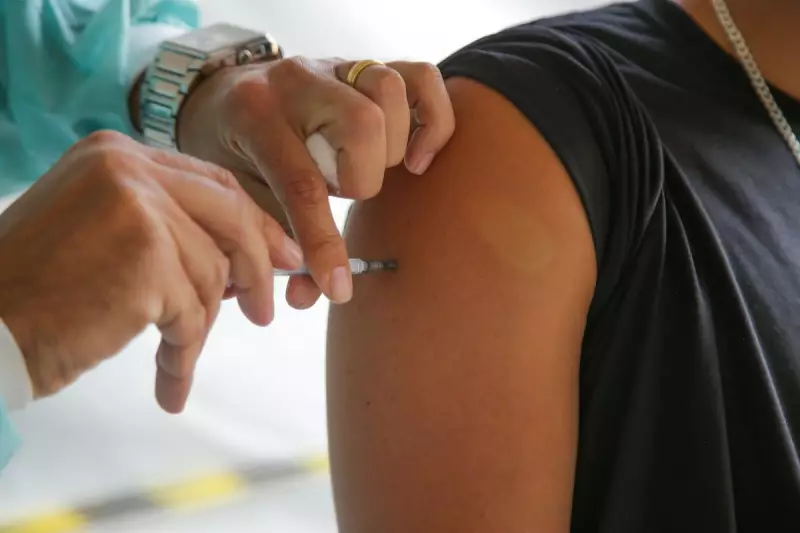 DF prorroga vacinação contra HPV até dezembro devido à baixa adesão